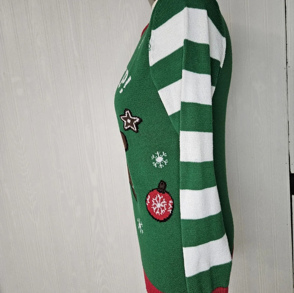 Well worn oh snap ugly christmas sweater - Picture 8 of 9